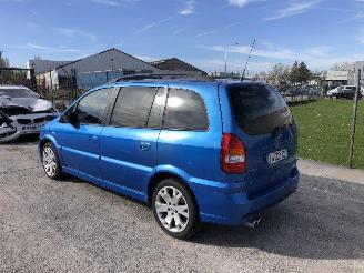 Opel Zafira OPC   2.0 TURBO picture 7