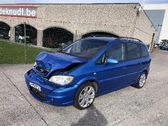 Opel Zafira OPC   2.0 TURBO picture 4
