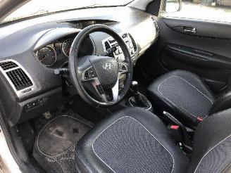 Hyundai I-20 1.2  picture 4