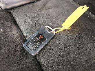 Volvo V-40 2.0 D   R-DESIGN picture 26