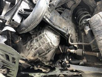 Kia Stonic 1.6 CRDI LAUNCH EDITION picture 2