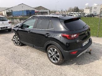Kia Stonic 1.6 CRDI LAUNCH EDITION picture 11
