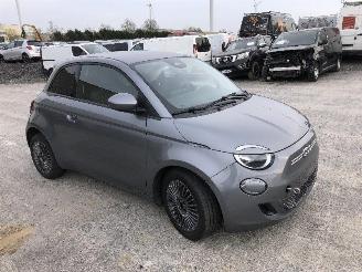  Fiat 500 500e BEV 2022/1