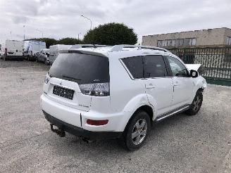 Mitsubishi Outlander 2.0 DID  4X4 2010/3