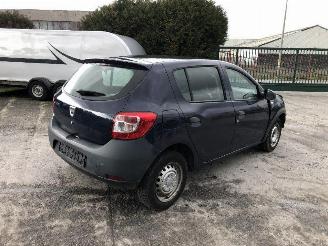krockskadad bil auto Dacia Sandero 1.2 2016/4