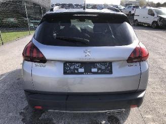 Peugeot 2008 1.5 hdi  GT LINE picture 6