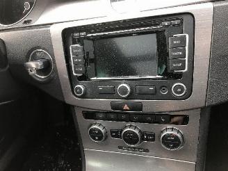 Volkswagen Passat break 1.6 tdi picture 15