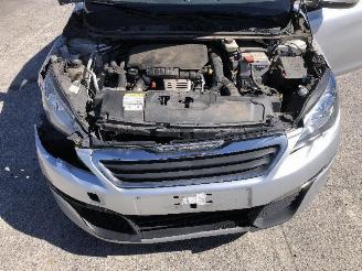 Peugeot 308 break 1.2 TURBO picture 7