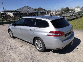 skadebil auto Peugeot 308 break 1.2 TURBO 2016/5