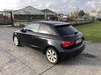 Unfallwagen Audi A1 1.6 TDI 2011/4