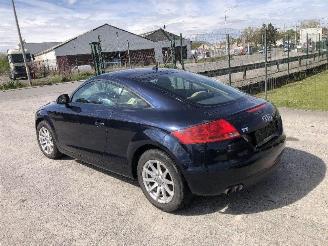 skadebil auto Audi TT 2.0 TDI  2009/1