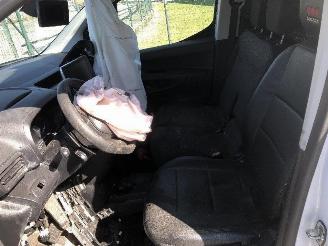 Toyota ProAce 1.5 HDI automatique picture 24