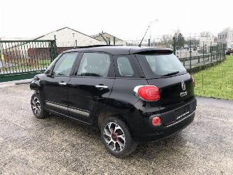 Damaged car Fiat 500L 1.4 I 2016/9
