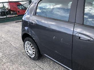 Fiat Punto 1.2 picture 12