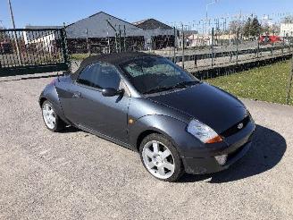 uszkodzony samochody osobowe Ford StreetKa 1.6 2005/6