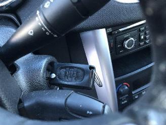 Peugeot 207 1.6  16V   5FW picture 12
