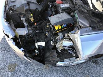 Peugeot 308 308 II SW  1.5hdi automat picture 18