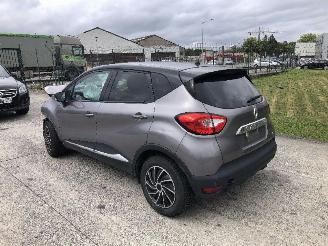Damaged car Renault Captur 1.5 DCI 2014/8