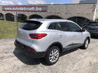 Damaged car Renault Kadjar 1.2 LIMITED 2018/2