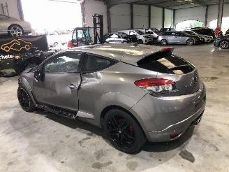Salvage car Renault Mégane 2.0 RS  TURBO 2010/11