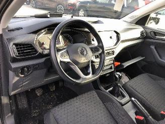 Volkswagen T-Cross 1.0i picture 6