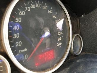 Volkswagen Touareg 2.5 TDI picture 19