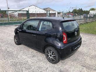 Damaged car Volkswagen Up! 1.0 2013/6