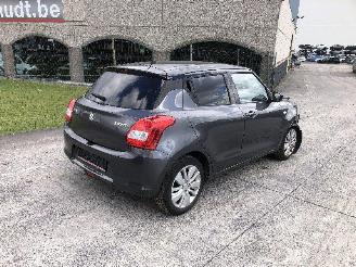 Damaged car Suzuki Swift 1.2 GL 2017/9