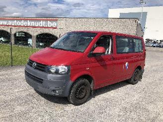 Voiture accidenté Volkswagen Transporter MINIBUS 2.0 TDI CAAB  LRS 2011/5