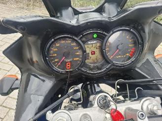 Suzuki DL 650 v-strom picture 6
