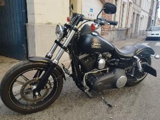 skadebil motor Harley-Davidson Dyna Street Bob  2016/1