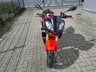 Aprilia Tuono 1000r picture 8