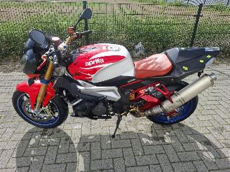 Aprilia Tuono 1000r picture 7