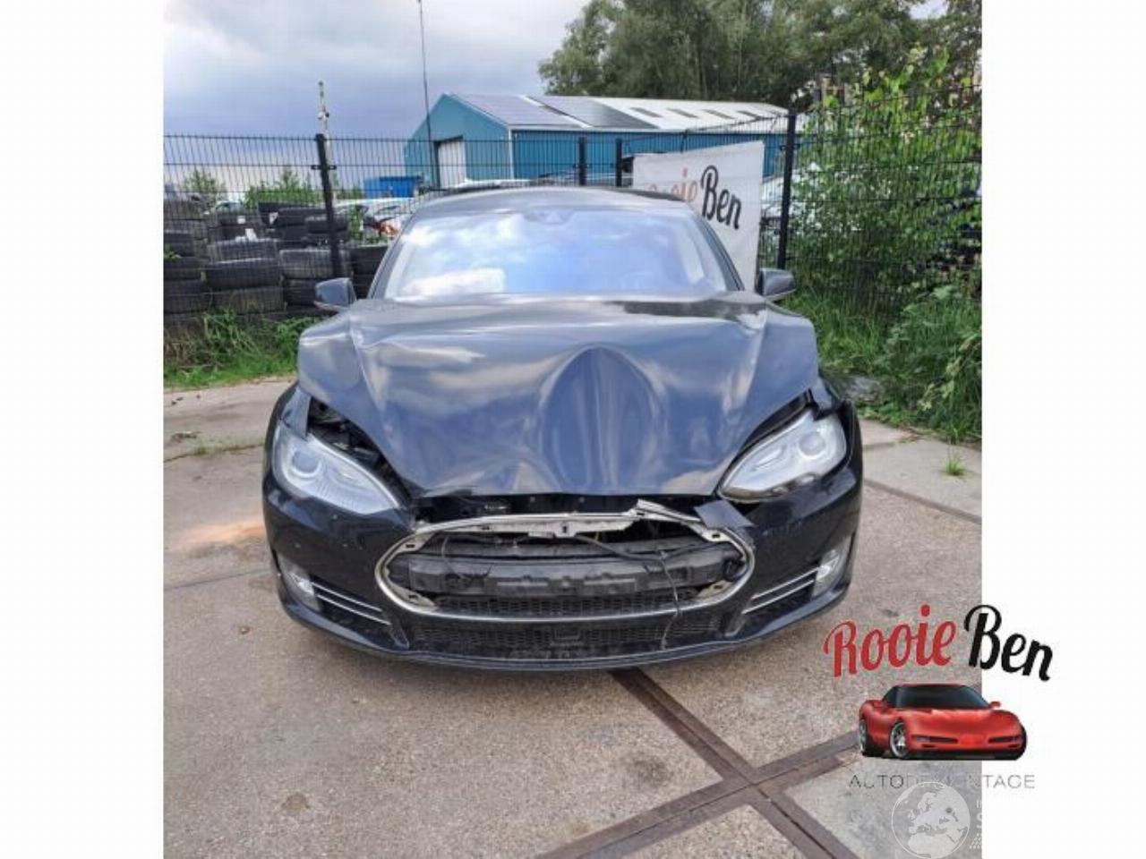 Tesla Model S Model S, Liftback, 2012 70D