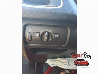 Volvo V-40 V40 (MV), Hatchback 5-drs, 2012 / 2019 2.0 D3 16V picture 28