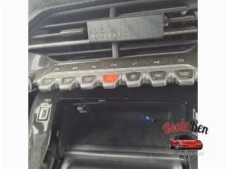 Peugeot 208 208 II (UB/UH/UP), Hatchback 5-drs, 2019 1.2 Vti 12V PureTech 100 picture 9