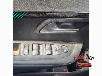 Peugeot 208 208 II (UB/UH/UP), Hatchback 5-drs, 2019 1.2 Vti 12V PureTech 100 picture 12