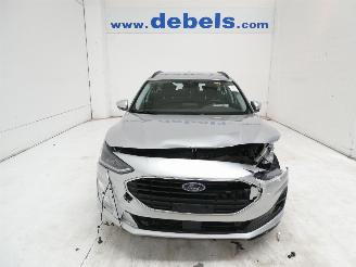 Schadeauto Ford Focus 1.0 HYBRIDE TREND 2022/6