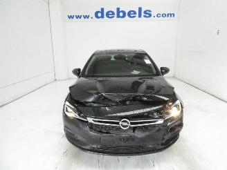 skadebil auto Opel Astra 1.6D INNOVATION 2017/3