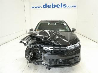 Voiture accidenté Dacia Sandero III ESSENTIA 2024/8
