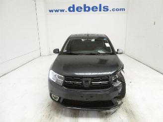 Schadeauto Dacia Sandero LAUREATE 2018/6