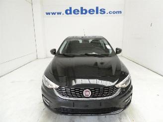 Schadeauto Fiat Tipo  2020/7