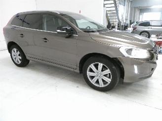 Volvo Xc-60 2.0 picture 11