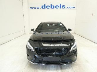 krockskadad bil auto Mercedes Cla-klasse 2.2D 200 D 2019/6