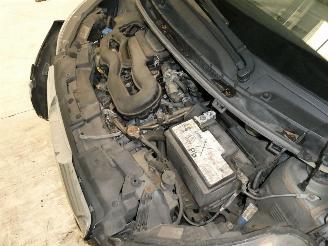 Peugeot 108 STYLE picture 27