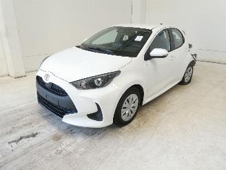 Toyota Yaris 1.5 picture 3