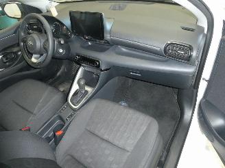Toyota Yaris 1.5 picture 16
