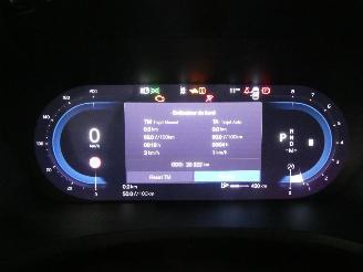 Volvo V-60 PLUS DARK picture 15