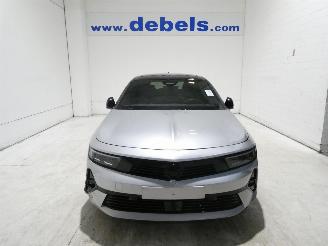 Auto incidentate Opel Astra TOURER 2023/12