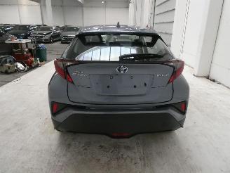 Toyota C-HR  picture 15